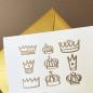 Preview: 10 Recycling-Grußkarten mit goldenen Umschlägen: Kronen für alle