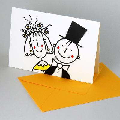 fröhliches Brautpaar - Hochzeitskarte mit gelbem Umschlag