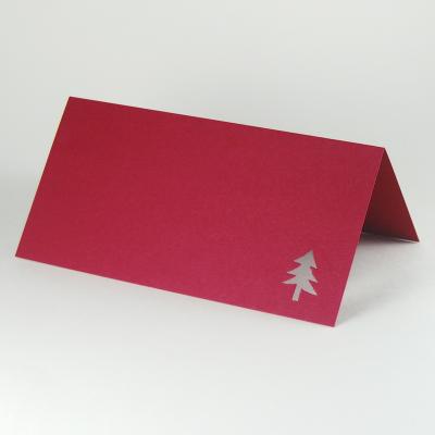 dunkelrote Recycling-Weihnachtskarte: gestanzter Baum