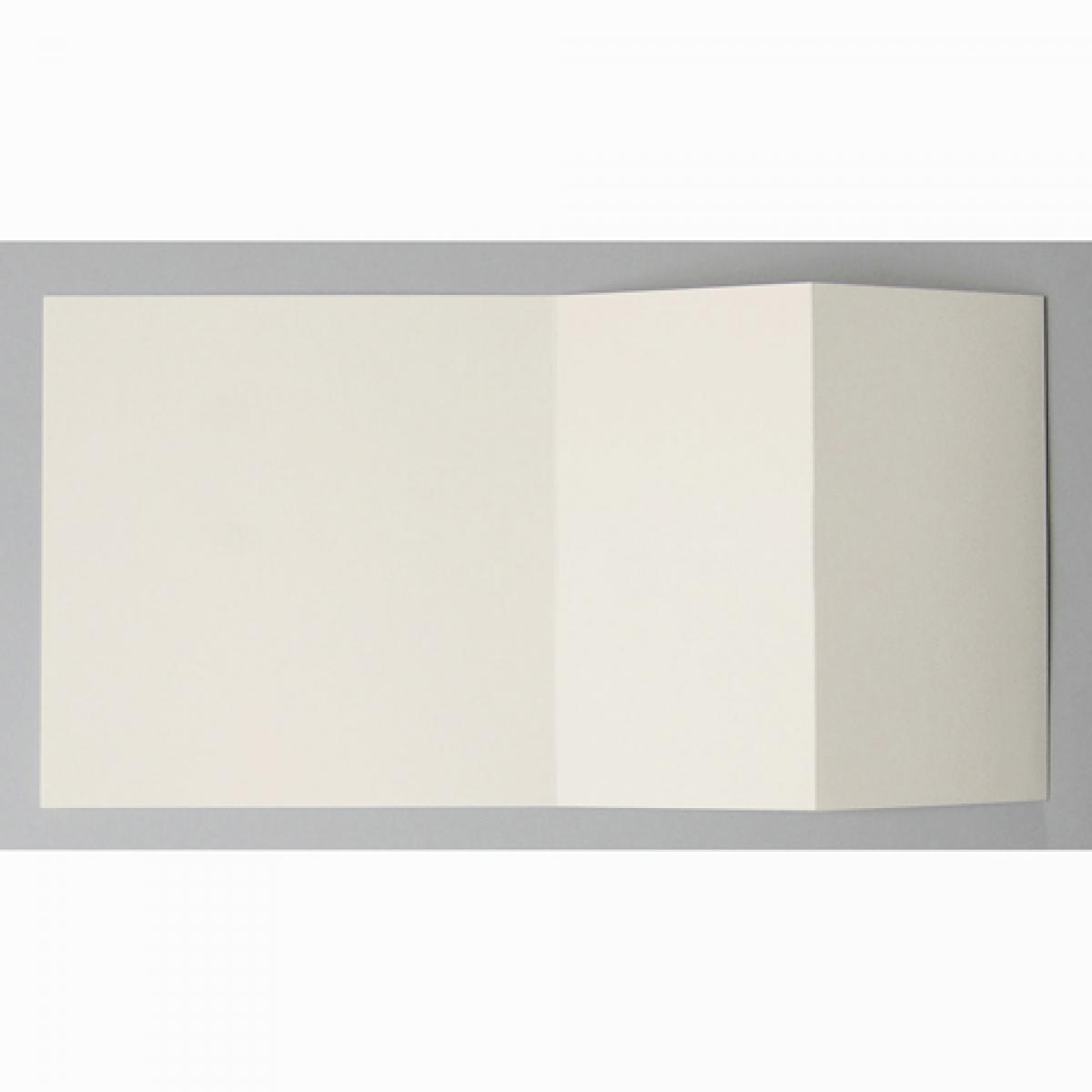 altweiße, quadratische Klappkarte 16 x 16 cm (Munken Pure 300 g/qm)