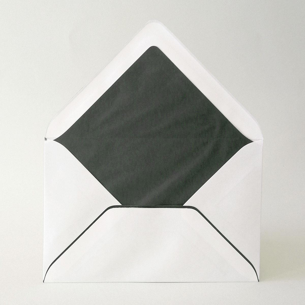 Auslaufmodell: weiße Trauerhülle mit schwarzem Trauerrand, 12 x 18 cm
